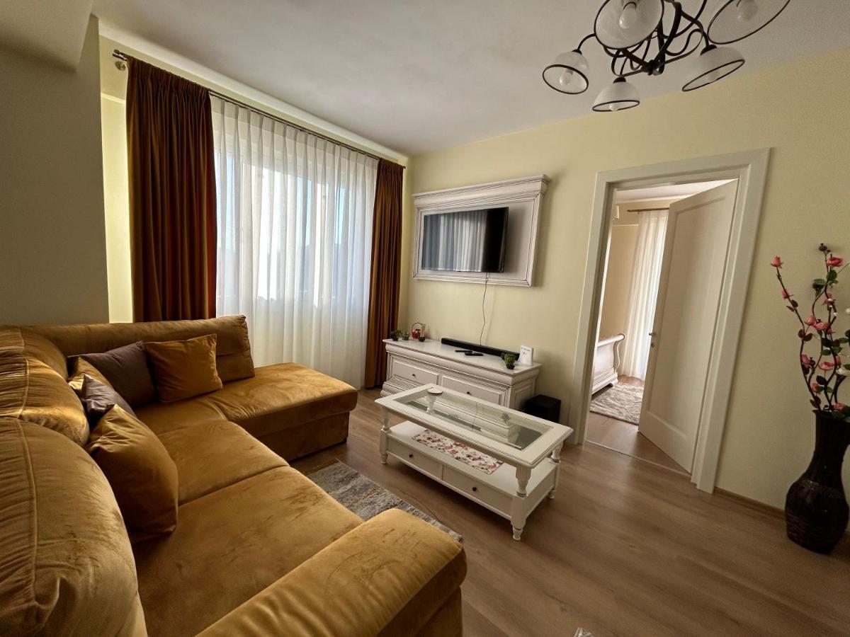 Apartament Rose 구라후모룰루이 외부 사진